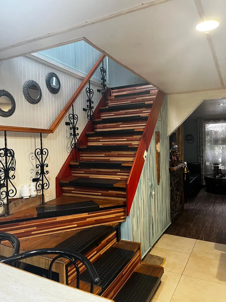 Amplia casa familiar en Villa Angachilla — fotografía 7 de 19